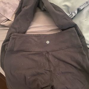 Lululemon Wunder under leggings